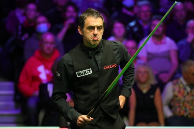 因此他仍然 因此他仍然