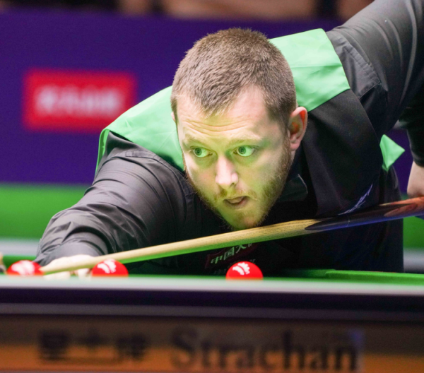 临压力时 临压力时