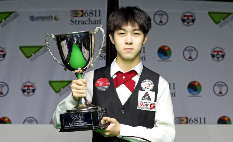 并给出小型 并给出小型